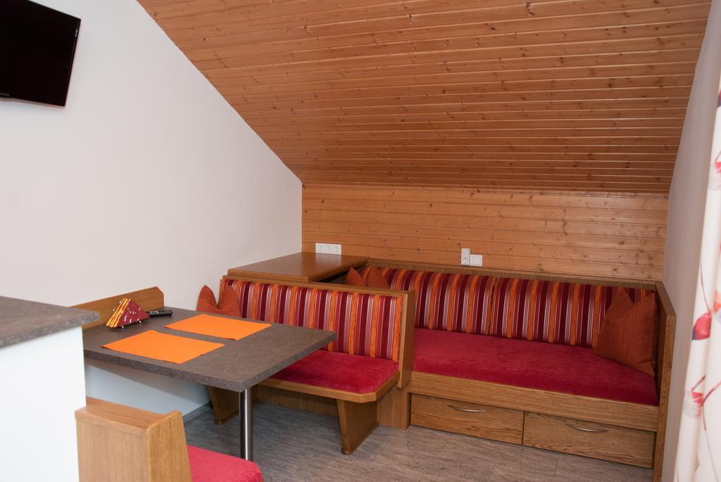 Hotel Haus Guggenberger Liesing Exteriér fotografie